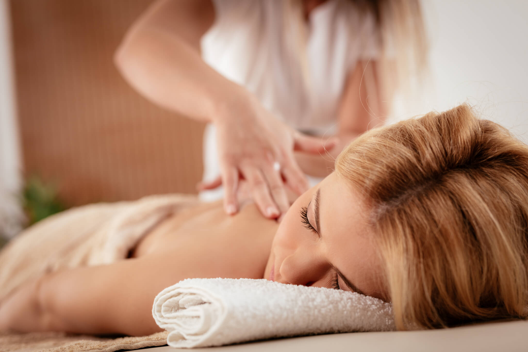 Restorative Lynn’s Business Traveler Massage